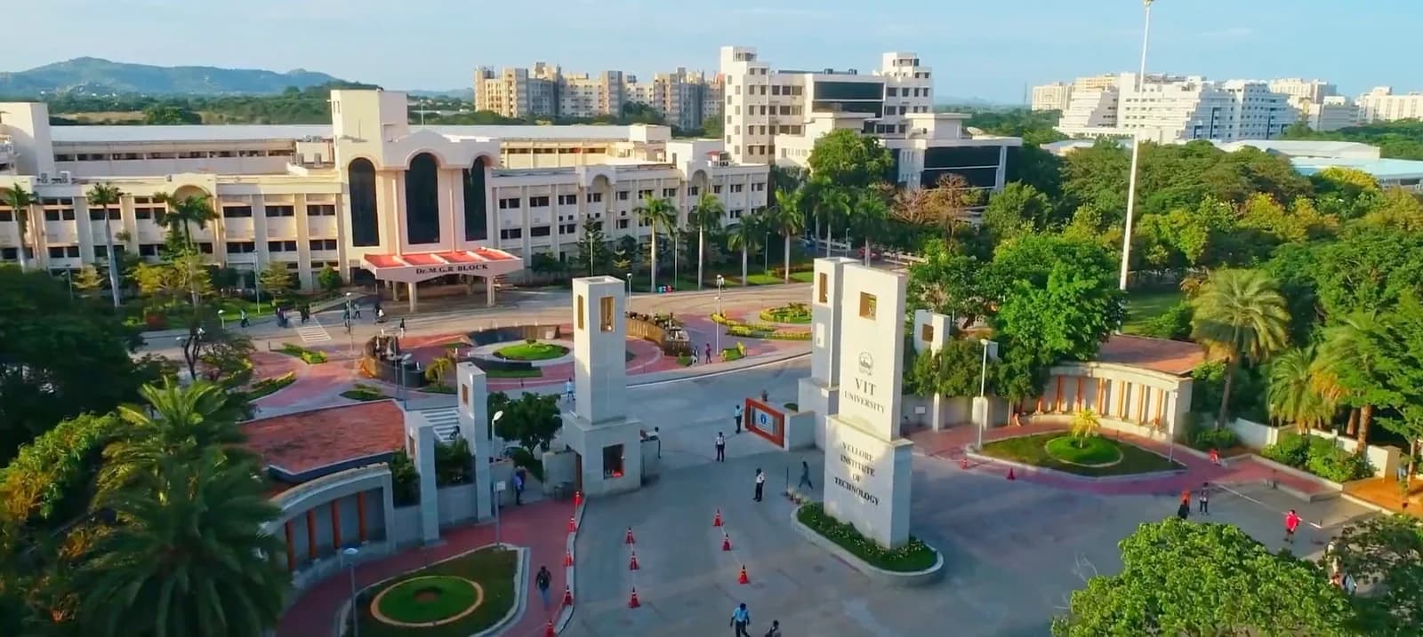 VIT Vellore Background