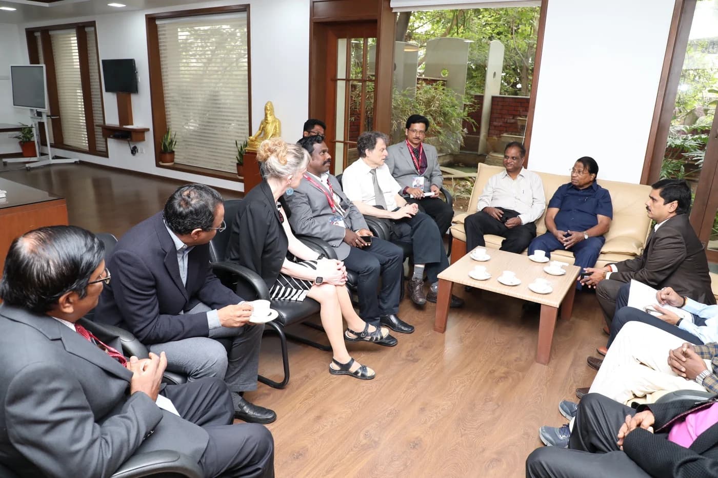 Executive & International Speaker Dialogue
