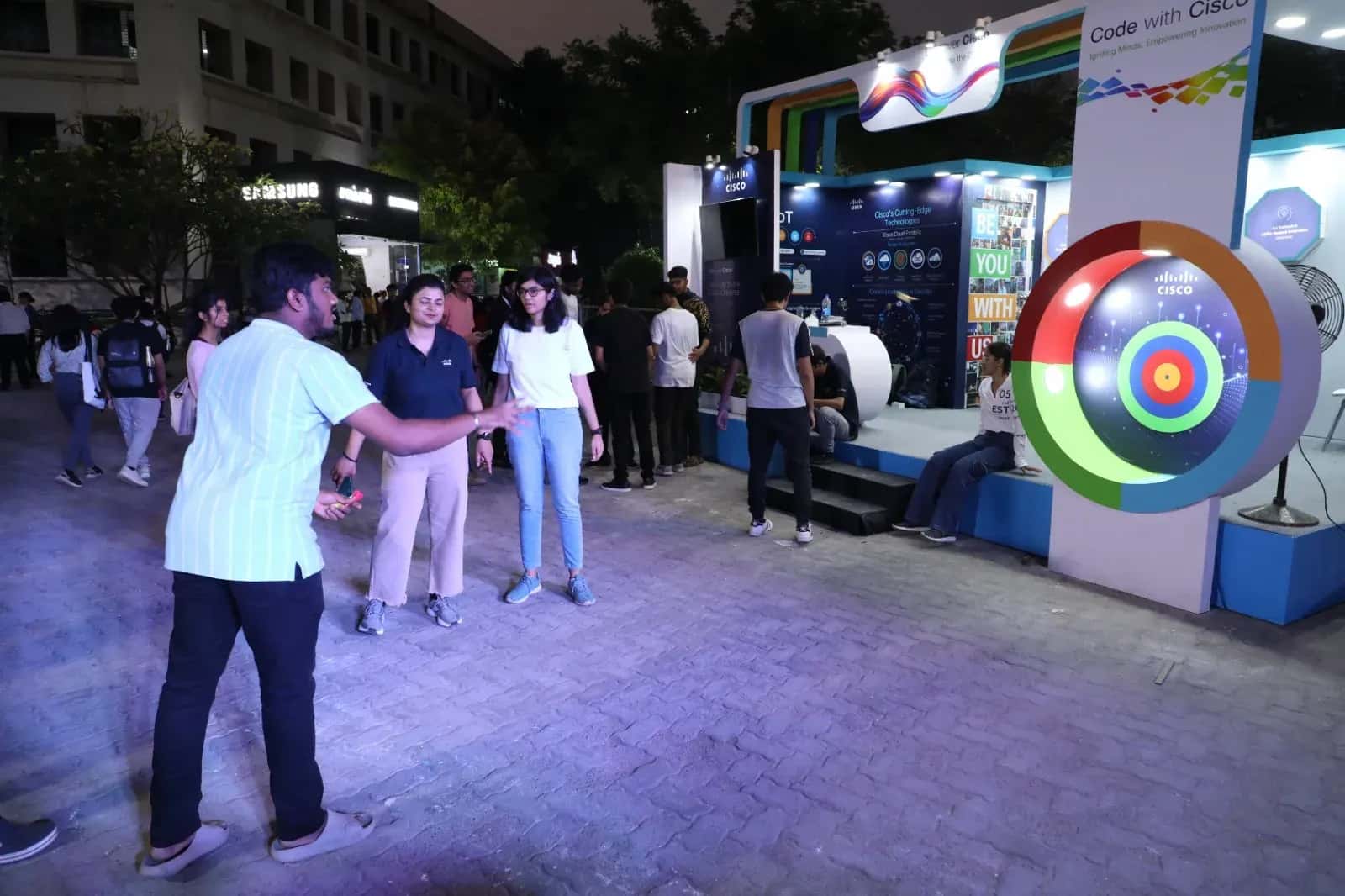 Interactive Tech Challenges at Cisco Booth